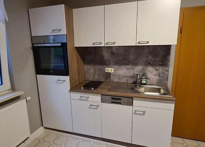 Apartman Schoenes Doppelzimmer Mit Kueche Und Badezimmer